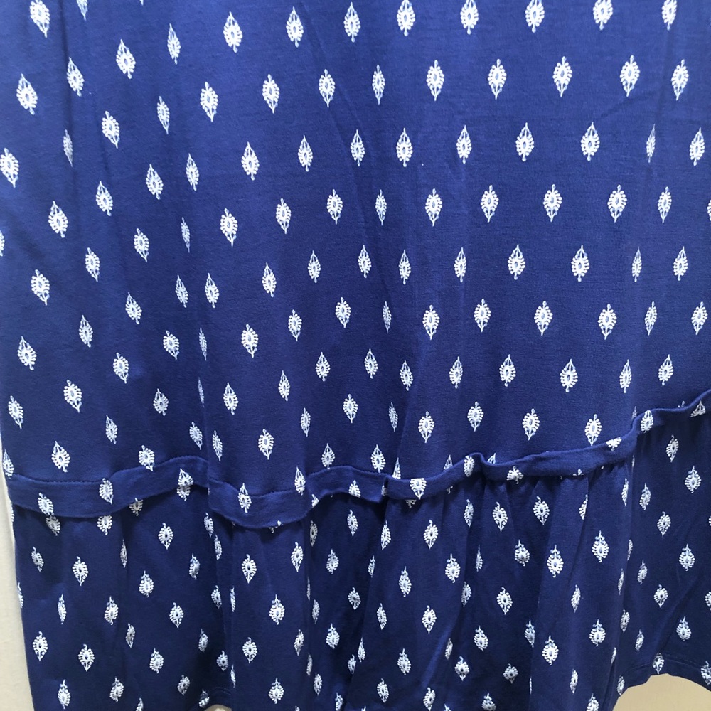 Old navy blue sleeveless shirt - Picture 3 of 3